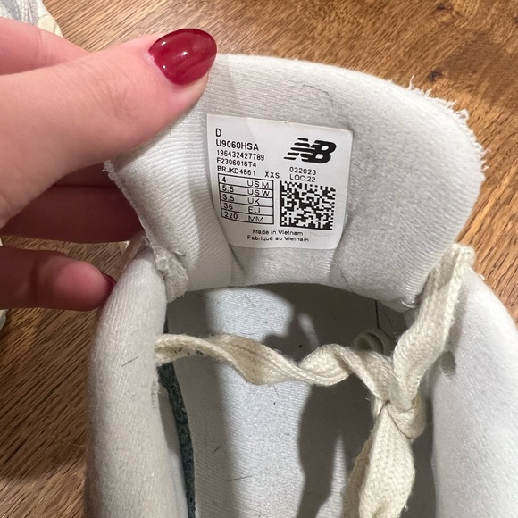 New balance 9060 - Picture 3 of 3